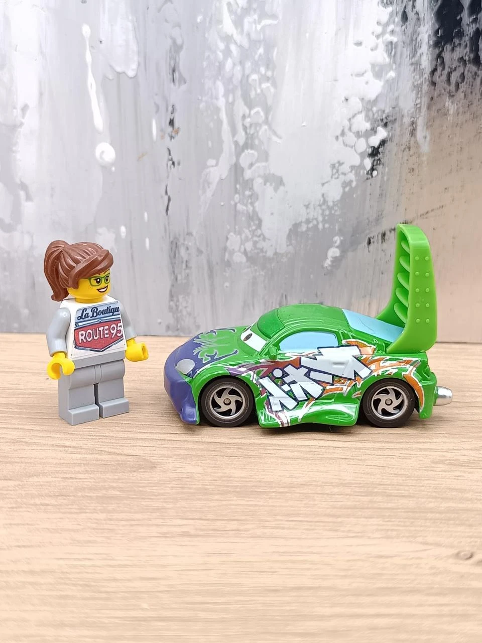 Coche Cars Wingo - Juguete nuevo (CES04) – photo 5